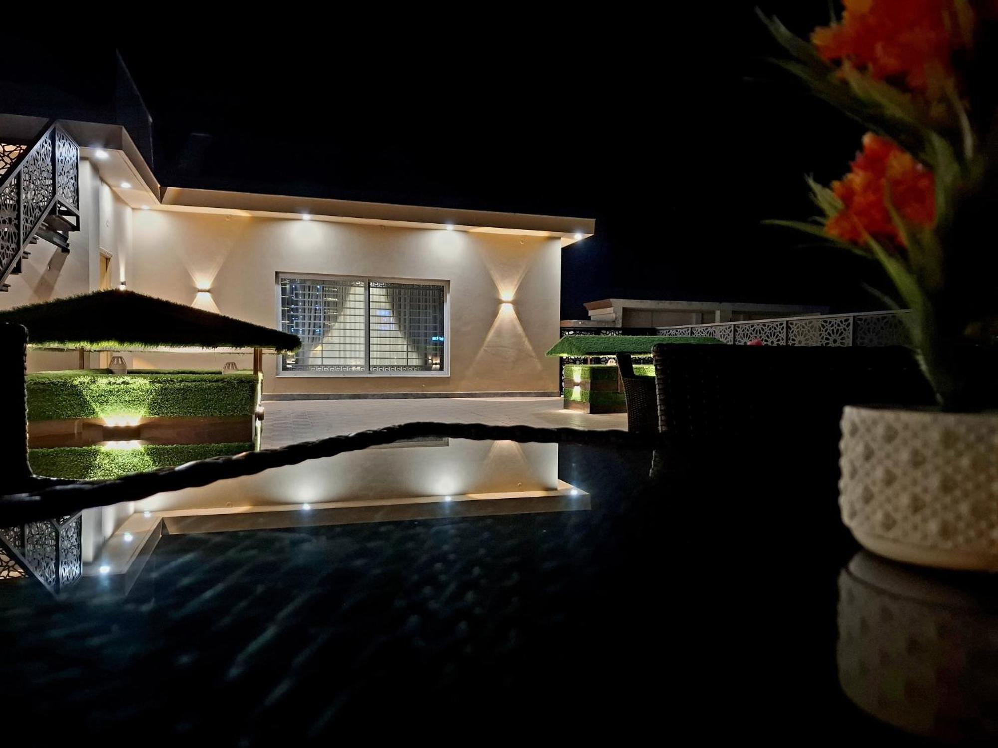 Royal Galaxy Hotel & Residence - Near Islamabad International Airport & Motorway Exterior photo