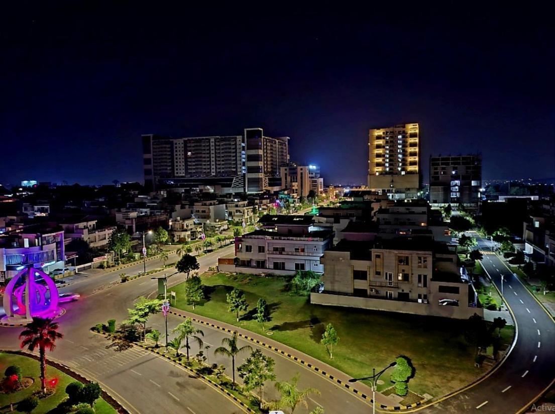 Royal Galaxy Hotel & Residence - Near Islamabad International Airport & Motorway Exterior photo