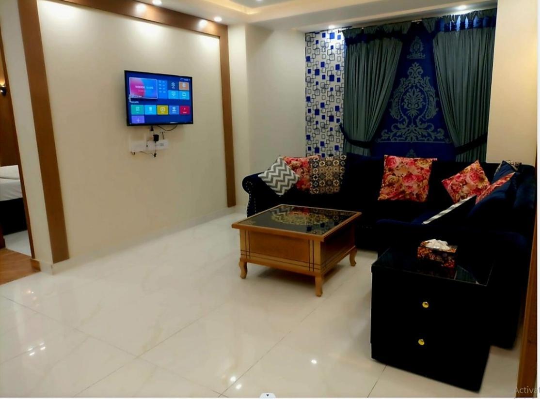 Royal Galaxy Hotel & Residence - Near Islamabad International Airport & Motorway Exterior photo